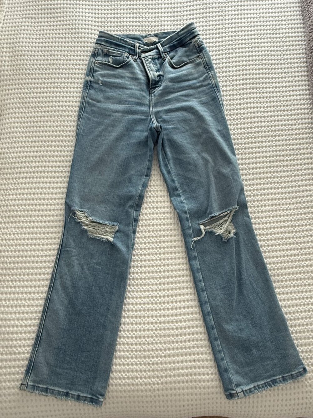 Good American Distressed Ripped Knee Jeans Light Wash Size 2/26